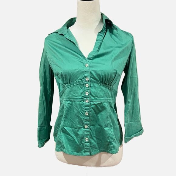 Banana Republic Button down long sleeved shirt - Picture 1 of 5